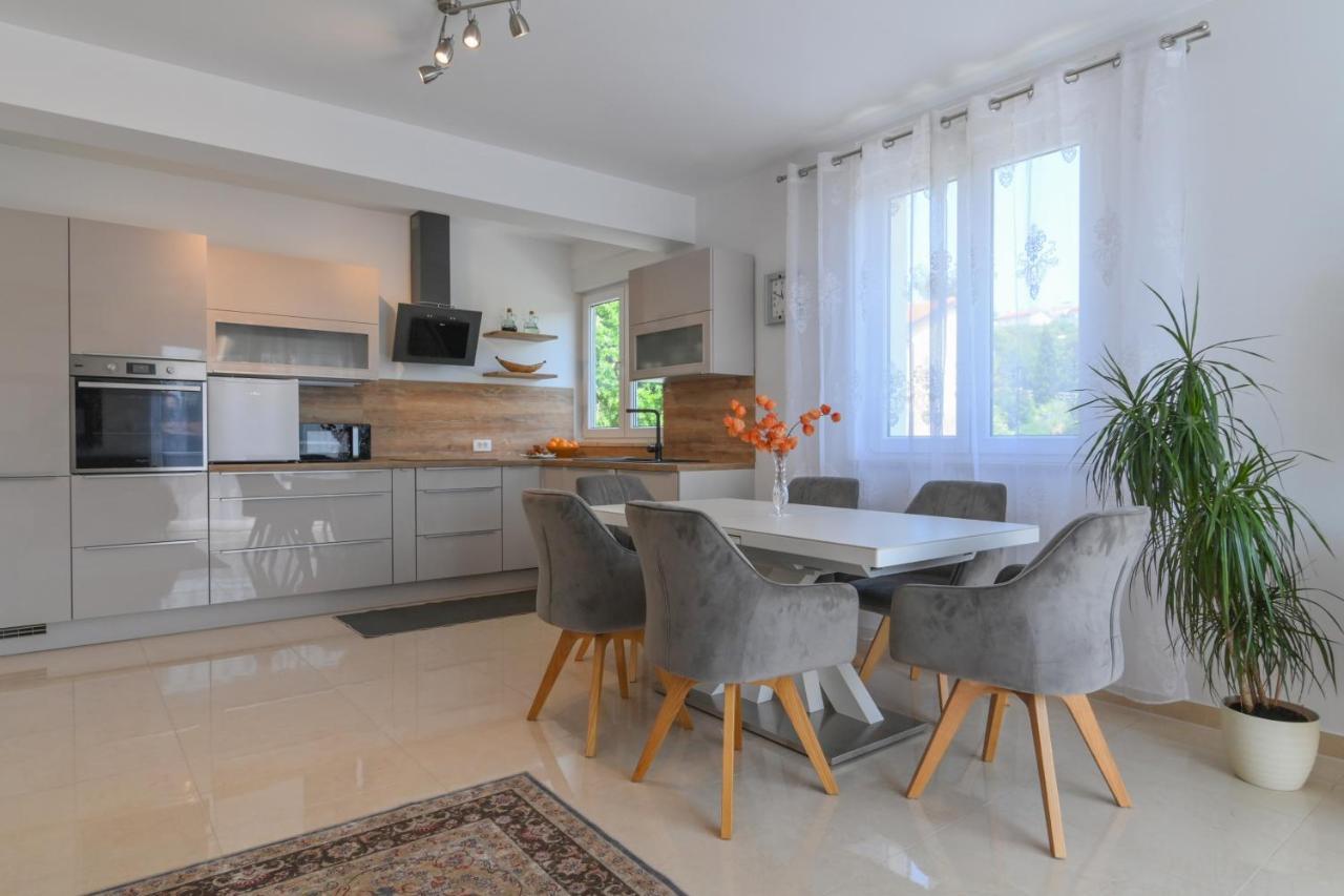 Apartman Iskra Apartman Fiume Kültér fotó