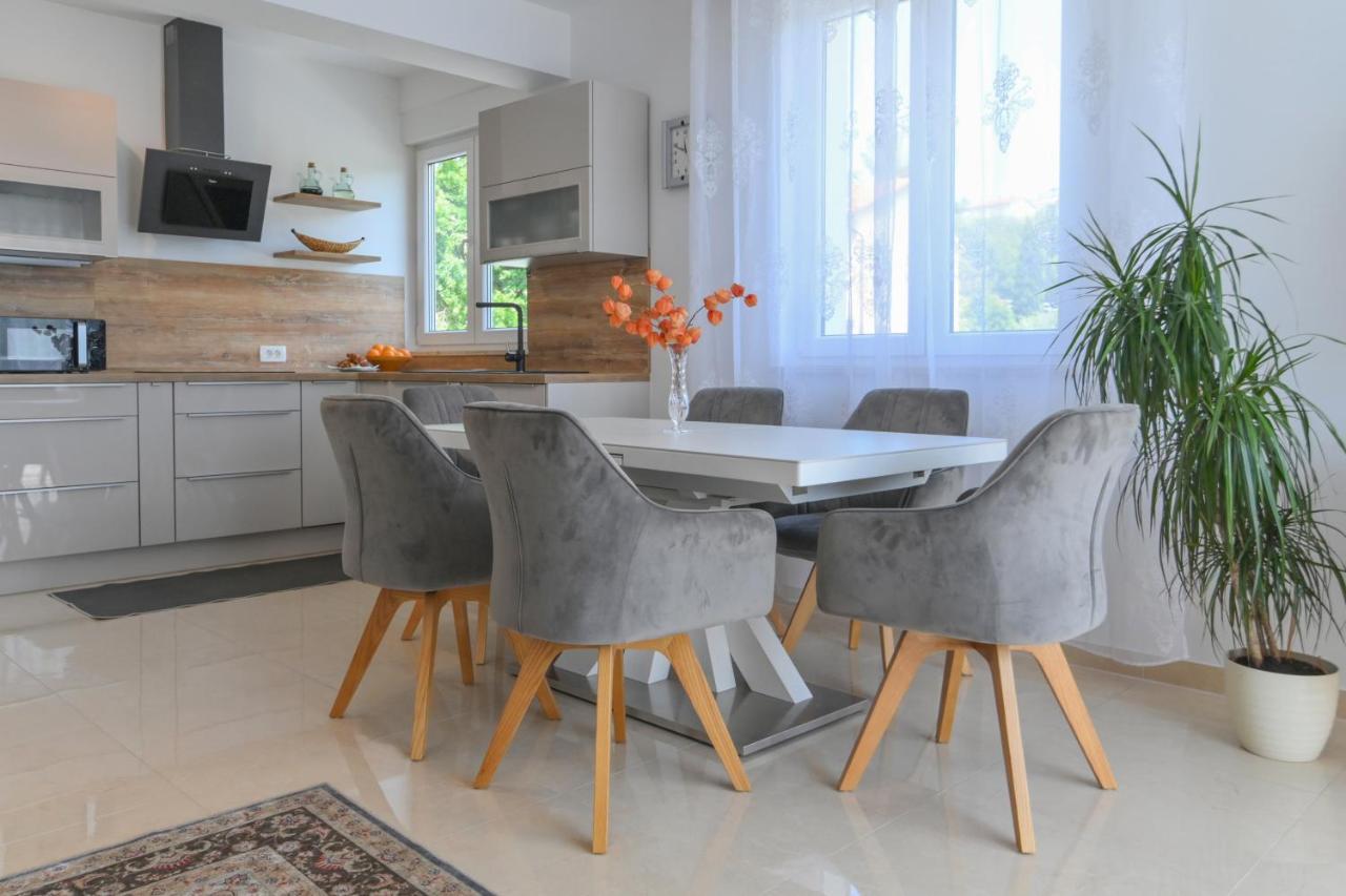 Apartman Iskra Apartman Fiume Kültér fotó